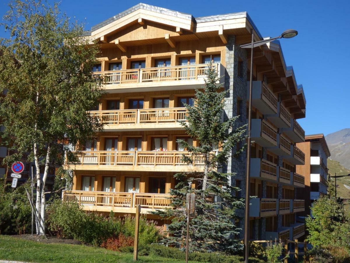 Apartment Les Grandes Balmes I Et Ii - Le Lac-9 By Interhome *